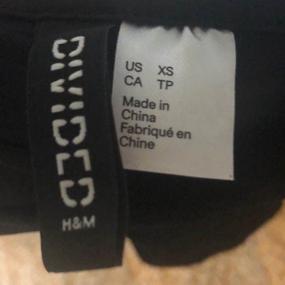 h&m black sparkly body con dress - Picture 3 of 3